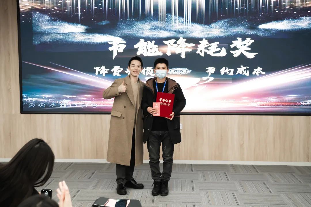 1644646845653381.jpg 18.jpg